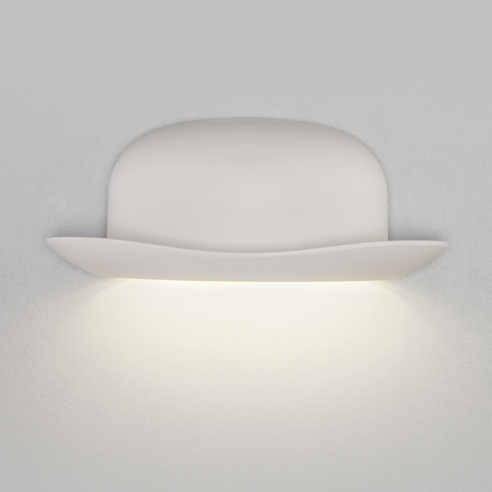 Keip LED белый настенный светодиодный светильник MRL LED 1011