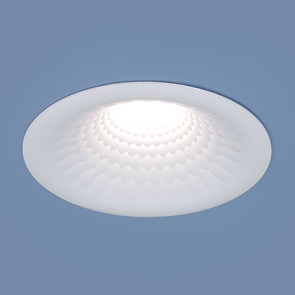 Встраиваемый потолочный светодиодный светильник 9905 LED 7W WH белый