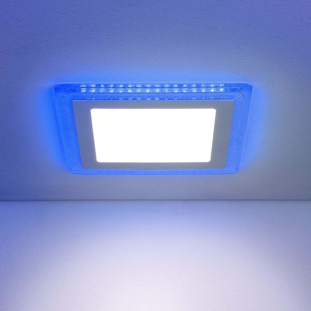 Встраиваемый потолочный светодиодный светильник DLS024 12+6W 4200K Blue