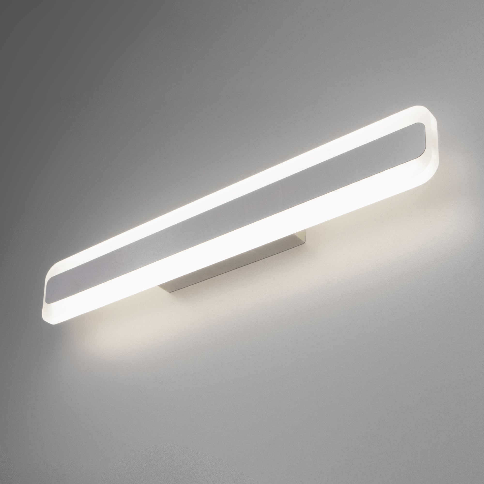 Настенный светодиодный светильни Ivata LED MRL LED 1085 хром