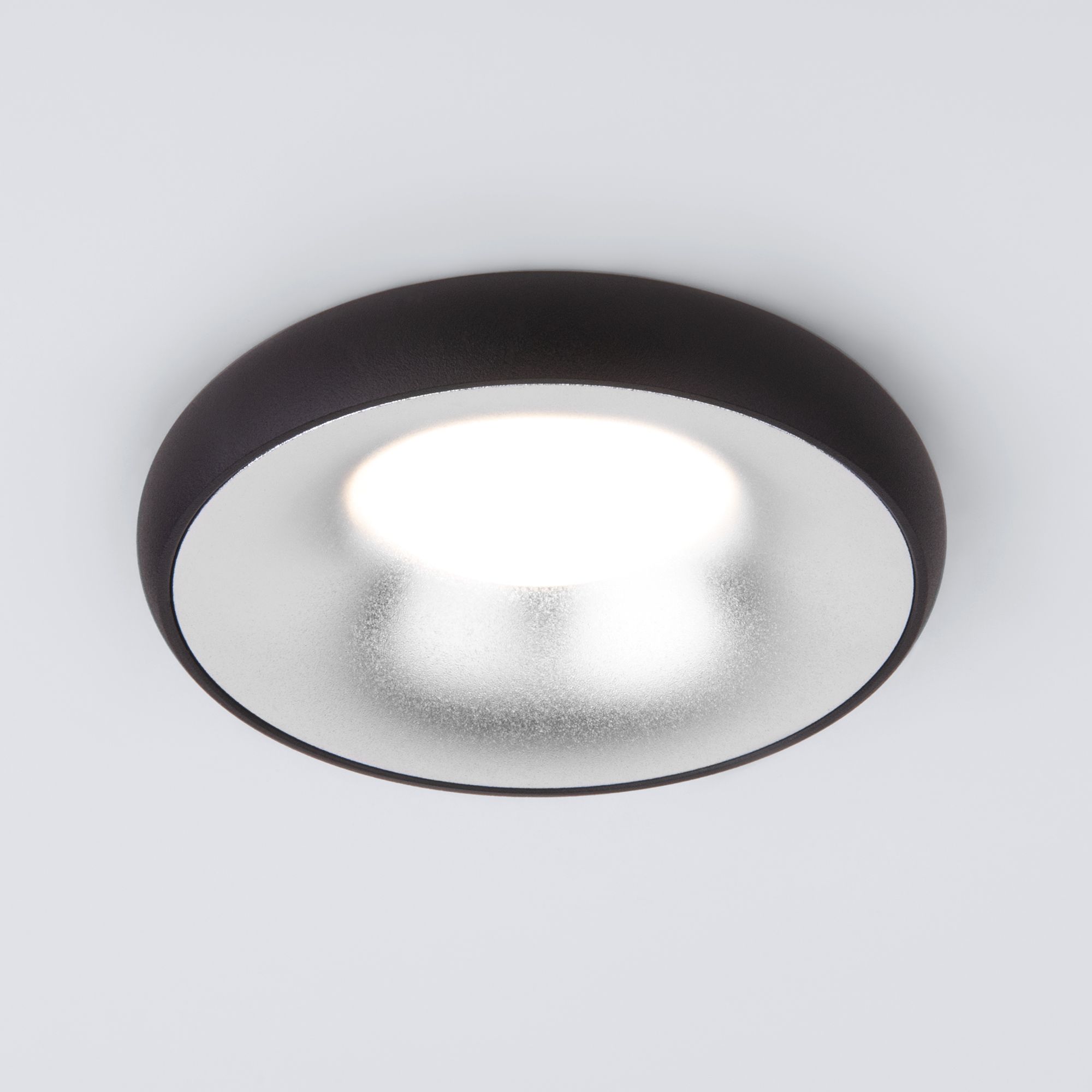 Встраиваемый точечный светильник 118 MR16 серебро/черный 118 MR16 серебро/черный