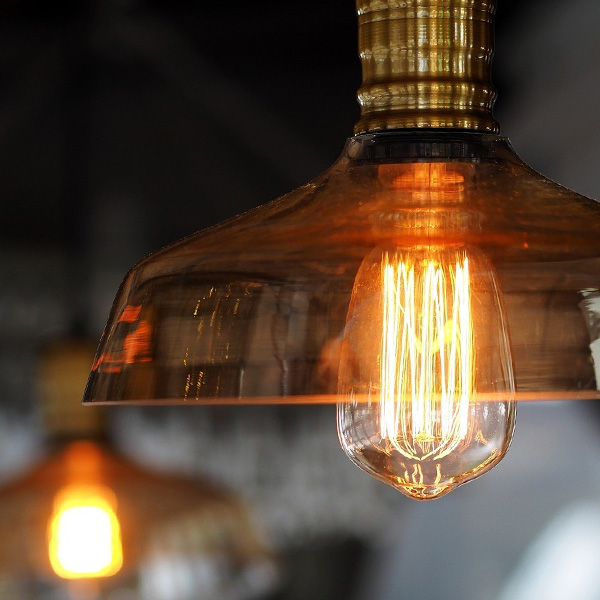 katalog lamp i svetilnikov kompanii